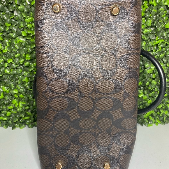 Coach small purse - Picture 6 of 6